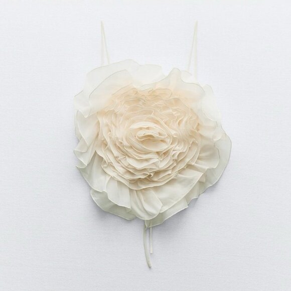 Zara Tops - ZARA MAXI ORGANZA FLOWER CROP TOP